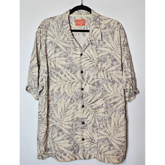 Tommy Bahama Other - Tommy Bahama 100% Silk Tropical Palm Print Button Up Shirt Mens‎ XL Resortwear
